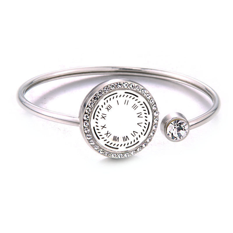 Empty Hand Jewelry Box Aromatherapy Essential Oil Bracelet