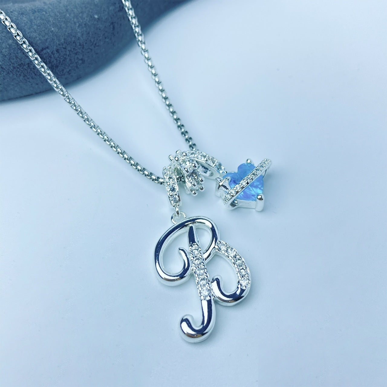 Dopamine 26 English Letter Necklace Copper